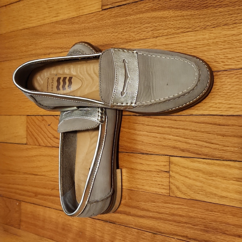 Sperry Seaport loafers for women.  Pale gray and silver.  Size 9